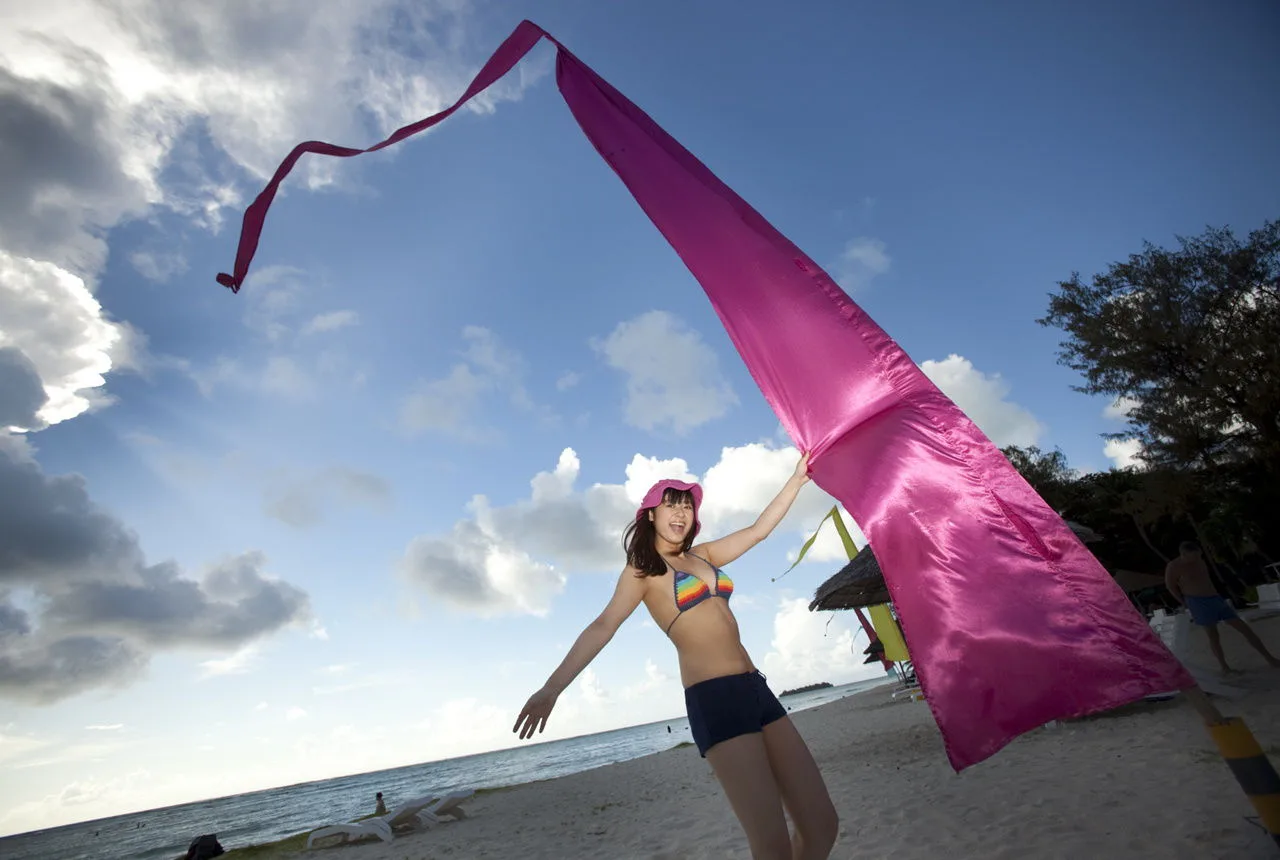 [Image.tv] Sách ảnh "Thiên thần cầu vồng" phần 1 của Maki Yamamoto - 24