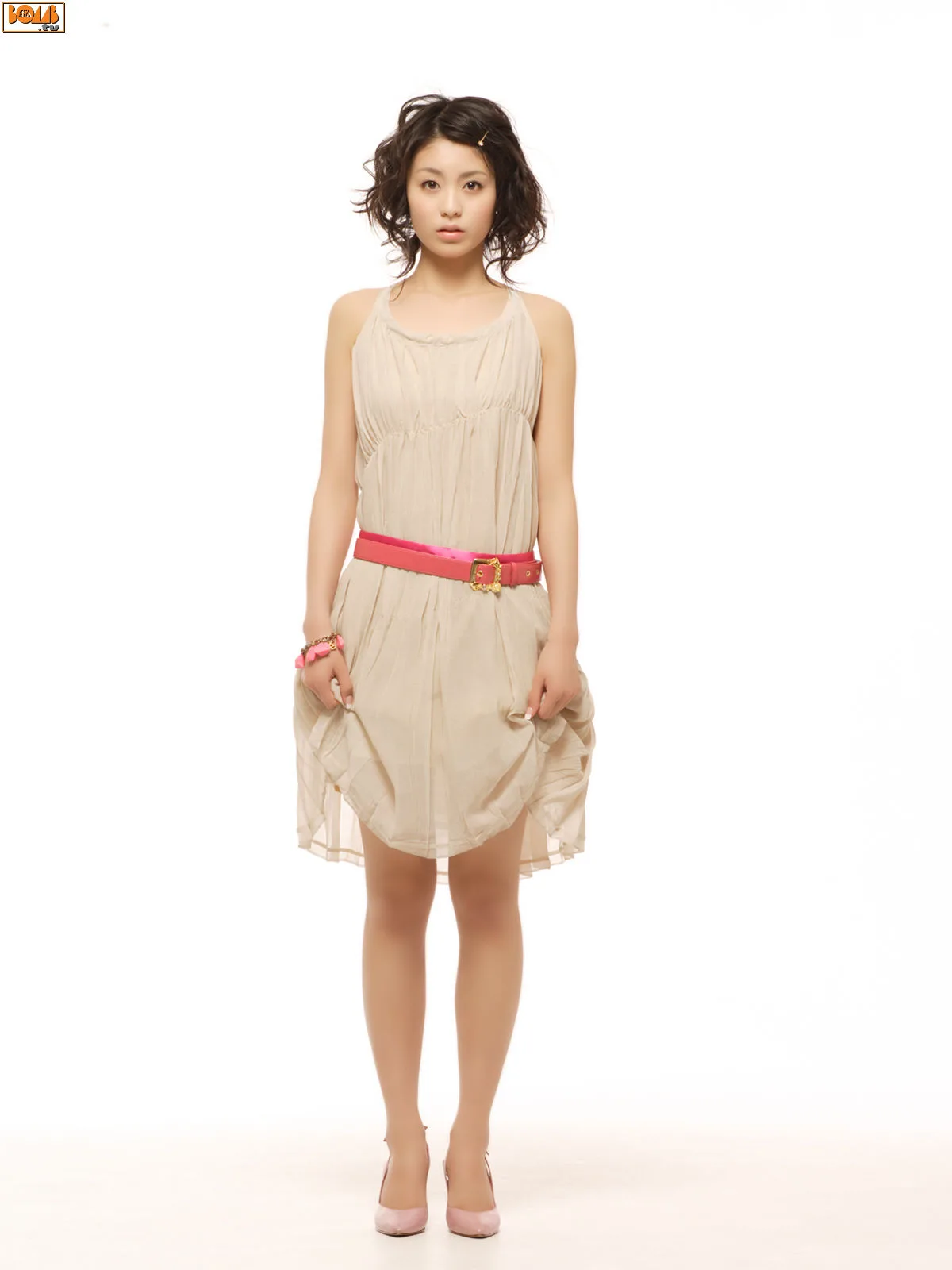 Bom.TVNgôi nhà nhỏ này là tác phẩm đẹp nhất của Yuika Motokariya, năm 2008-2008. - 24